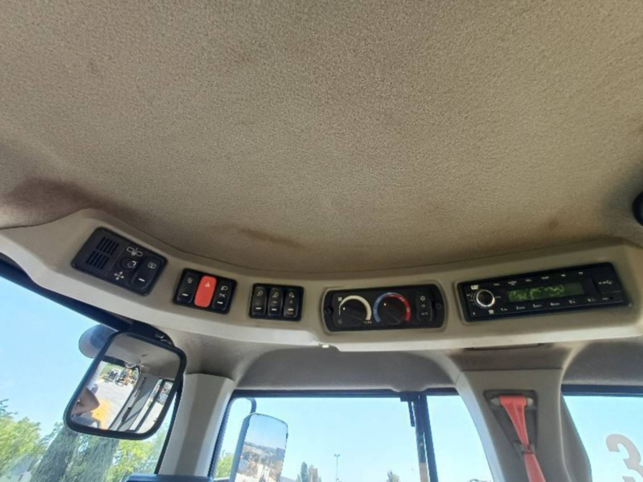 Wheel loader CAT 938M: picture 20 Wheel loader CAT 938M: picture 20