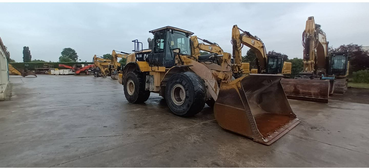 CAT 966K - Wheel loader: picture 2 CAT 966K - Wheel loader: picture 2
