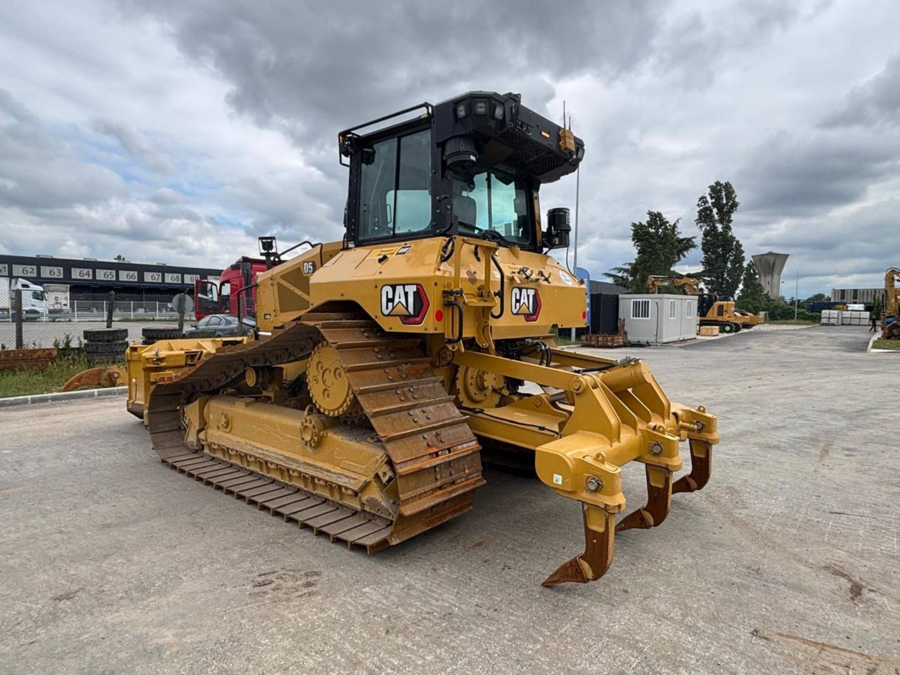 CAT D5 - Bulldozer: picture 3 CAT D5 - Bulldozer: picture 3