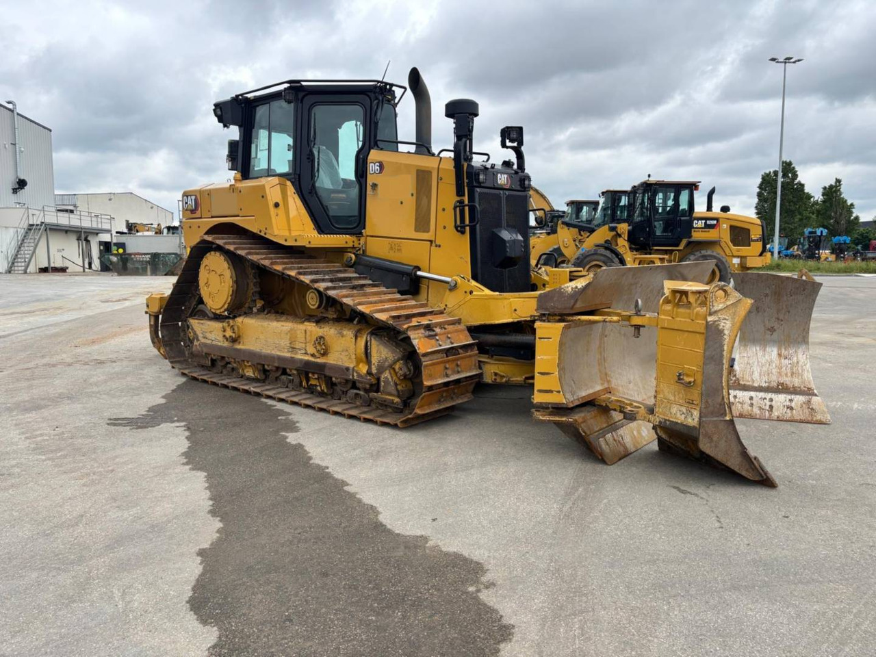 CAT D6 VPAT - Bulldozer: picture 1 CAT D6 VPAT - Bulldozer: picture 1
