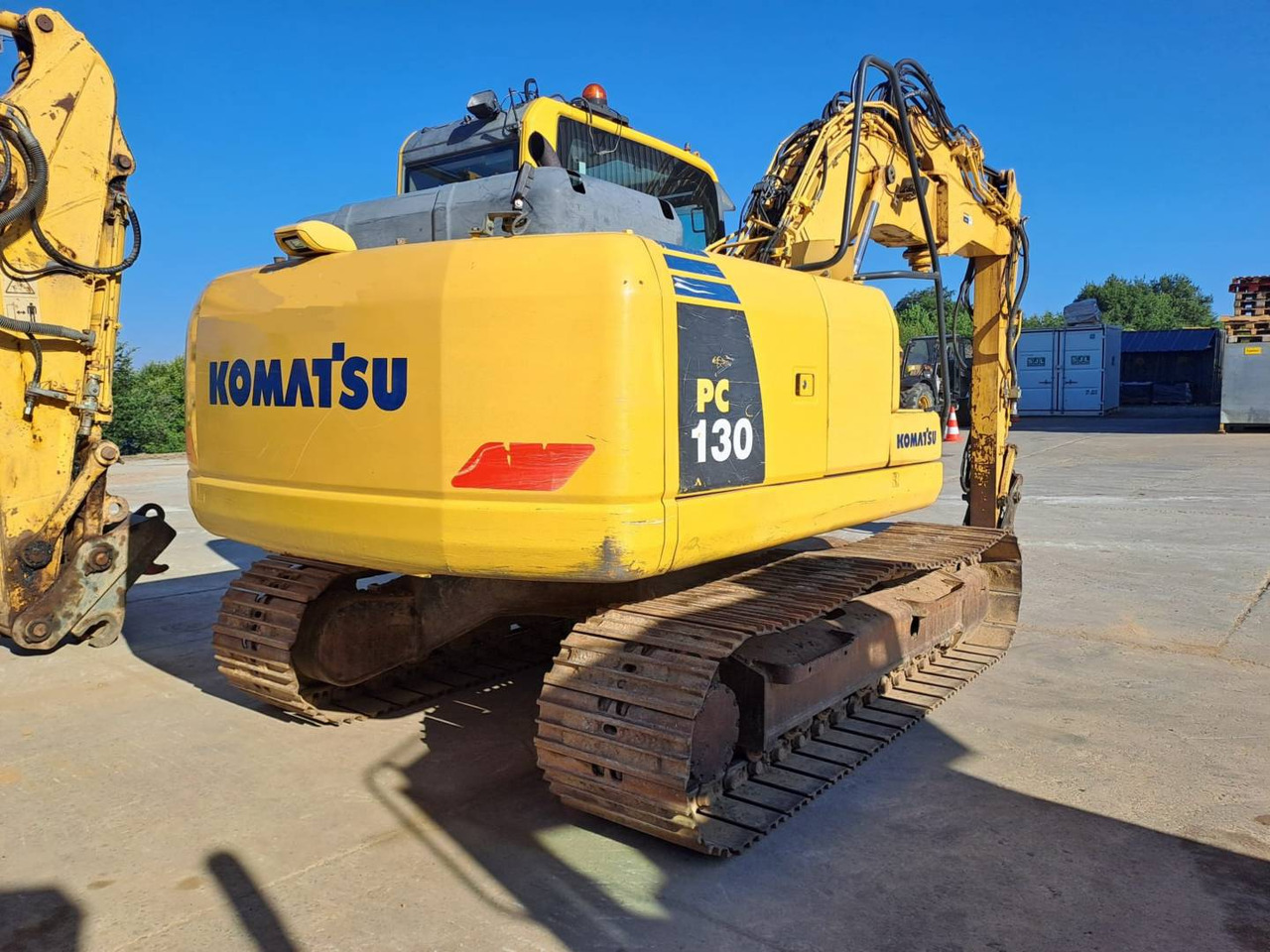 KOMATSU PC130 - Crawler excavator: picture 3 KOMATSU PC130 - Crawler excavator: picture 3