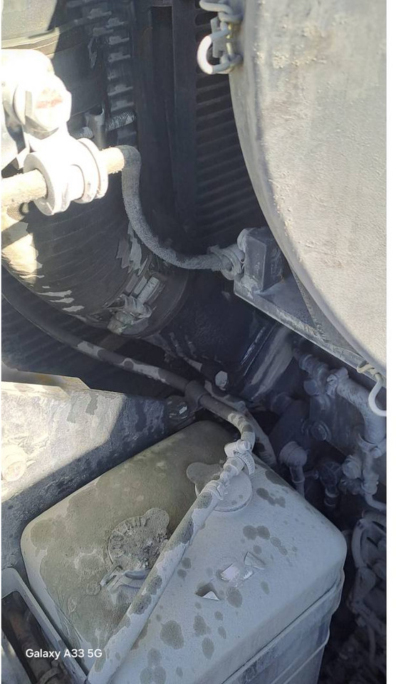 Crawler excavator KOMATSU PC700LC: picture 23 Crawler excavator KOMATSU PC700LC: picture 23