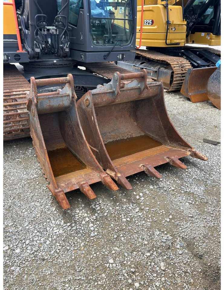 Crawler excavator VOLVO CONSTRUCTION EQUIPMENT EC140: picture 7