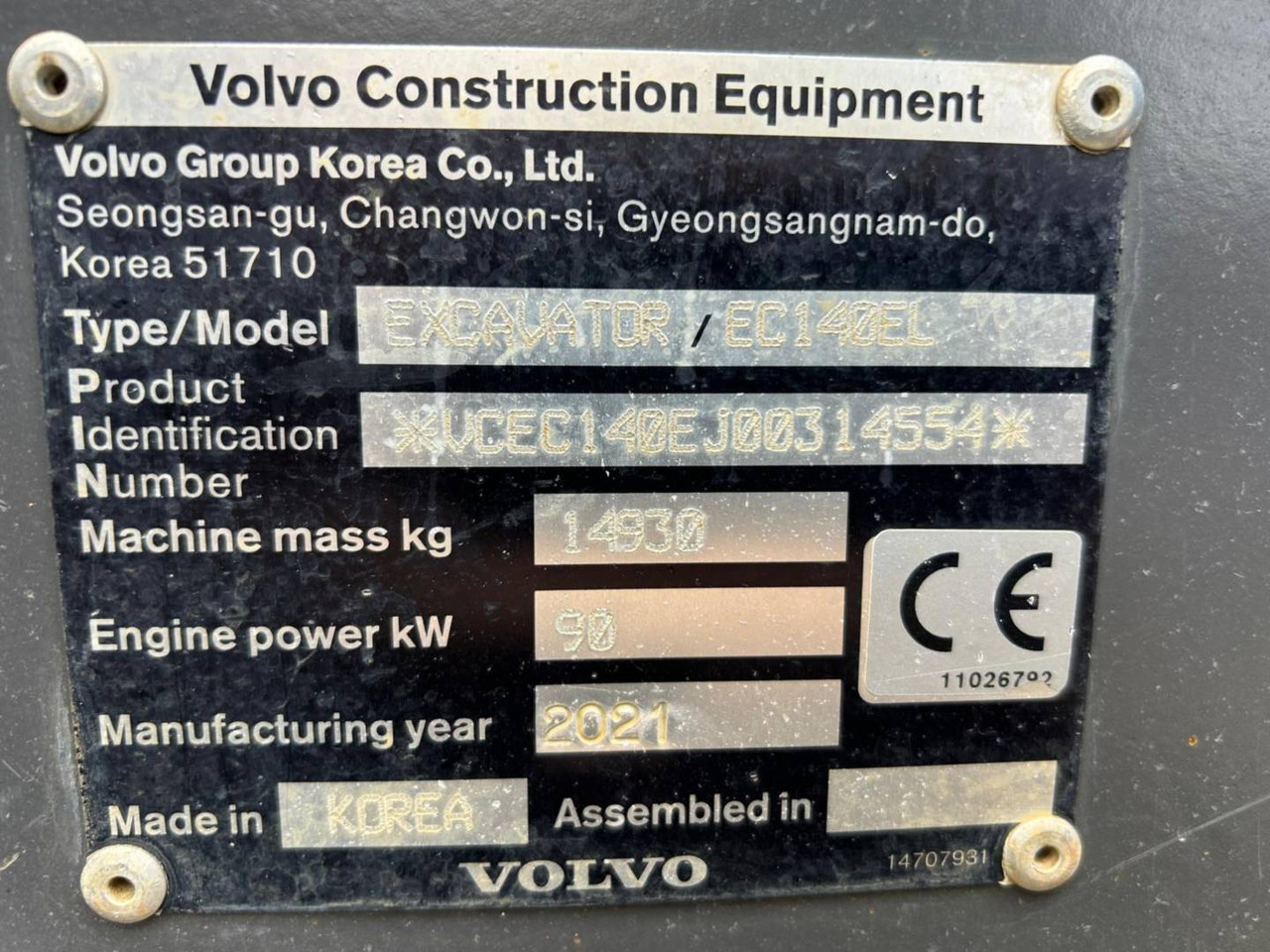 Crawler excavator VOLVO CONSTRUCTION EQUIPMENT EC140: picture 6