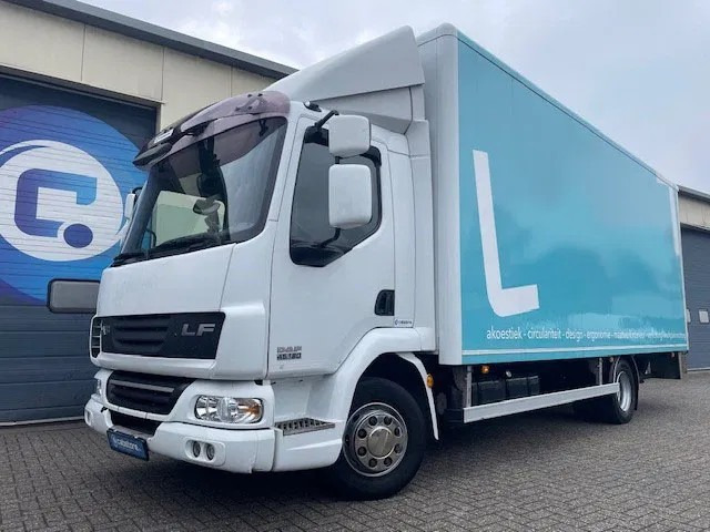 DAF LF 45 .180 4x2 Bakwagen - 12 Ton's - MANUAL - Airco - Year 2007 - Box truck: picture 1 DAF LF 45 .180 4x2 Bakwagen - 12 Ton's - MANUAL - Airco - Year 2007 - Box truck: picture 1