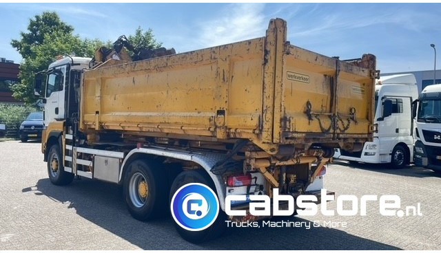 MAN TGS 26.440 6X6 BB EEV MAN TGS 26.440 Euro 5 EEV - 6X6 - Laadkraan - Kipper - Kabelsysteem - Bouwjaar 2010 - Km 657.509 - APK tot 22-11-2025 !! - Tipper, Crane truck: picture 5 MAN TGS 26.440 6X6 BB EEV MAN TGS 26.440 Euro 5 EEV - 6X6 - Laadkraan - Kipper - Kabelsysteem - Bouwjaar 2010 - Km 657.509 - APK tot 22-11-2025 !! - Tipper, Crane truck: picture 5