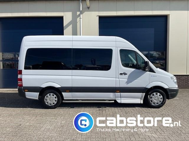 Mercedes-Benz SPRINTER 211 CDI - L2/H2- Automatische versnellingsbak - 9 Persoons - Bouwjaar 2009 - APK tot 17-01-2026 ! - Side bars - Privacy glas - Airco - Minibus, Passenger van: picture 5 Mercedes-Benz SPRINTER 211 CDI - L2/H2- Automatische versnellingsbak - 9 Persoons - Bouwjaar 2009 - APK tot 17-01-2026 ! - Side bars - Privacy glas - Airco - Minibus, Passenger van: picture 5