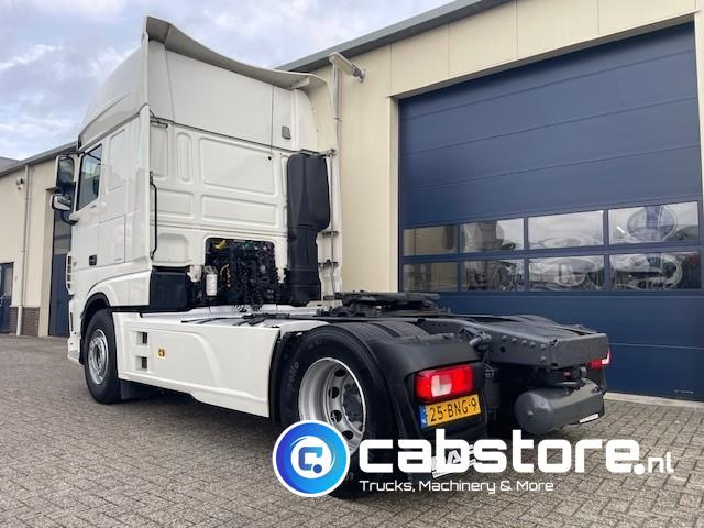 DAF XF 480 FT Euro 6 - Bouwjaar 2019 - SCC - 2 dieseltanks - Km 981.757 - NL Truck - Tractor unit: picture 3 DAF XF 480 FT Euro 6 - Bouwjaar 2019 - SCC - 2 dieseltanks - Km 981.757 - NL Truck - Tractor unit: picture 3