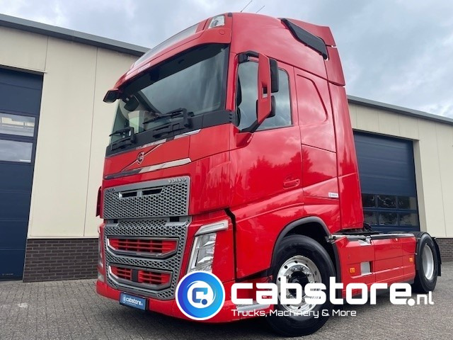 Volvo FH 500 4x2 Euro 6 - Globetrotter - VEB+ Brake - Hydraulic unit - Bouwjaar 2013 - Tractor unit: picture 2 Volvo FH 500 4x2 Euro 6 - Globetrotter - VEB+ Brake - Hydraulic unit - Bouwjaar 2013 - Tractor unit: picture 2