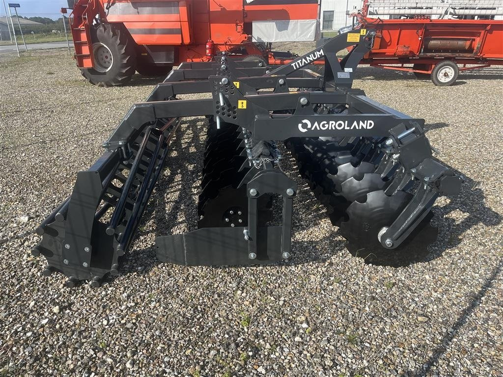 Agroland Titanum 400 - Power harrow: picture 2 Agroland Titanum 400 - Power harrow: picture 2