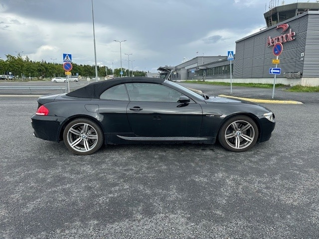 Convertible BMW M6: picture 13