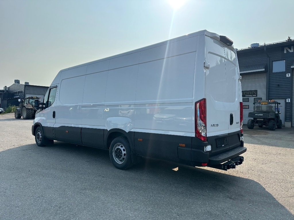 Iveco Daily 35S16A8 16m3 - Panel van: picture 4 Iveco Daily 35S16A8 16m3 - Panel van: picture 4