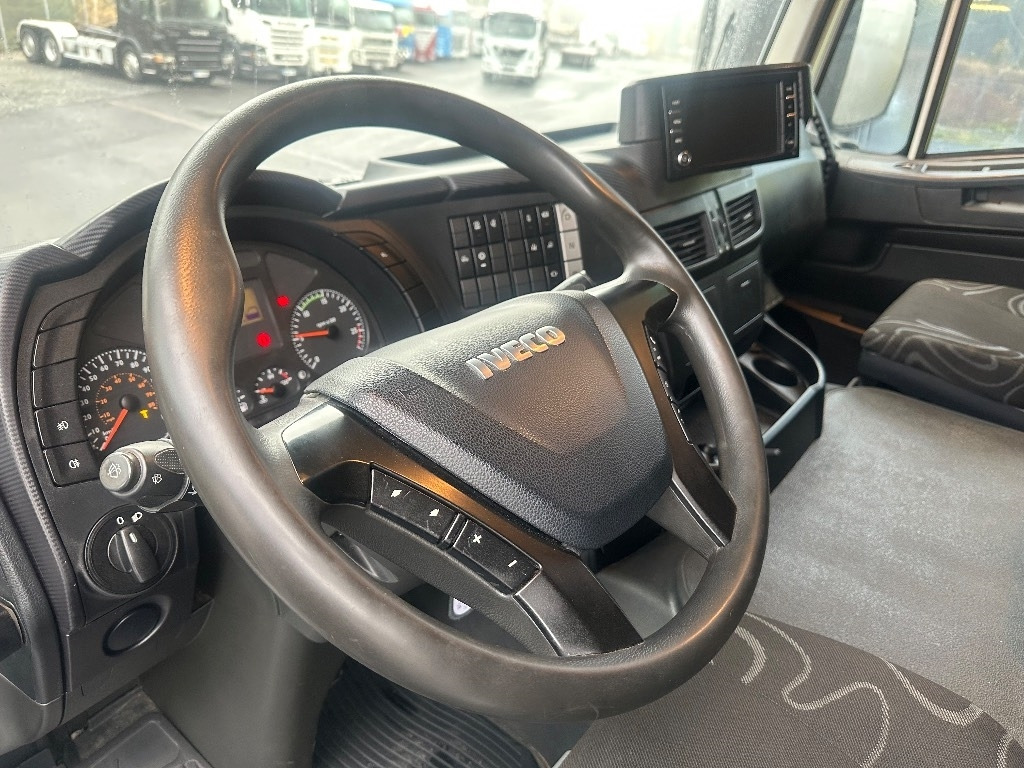 Log truck Iveco Trakker AT410T500 10x4: picture 15 Log truck Iveco Trakker AT410T500 10x4: picture 15