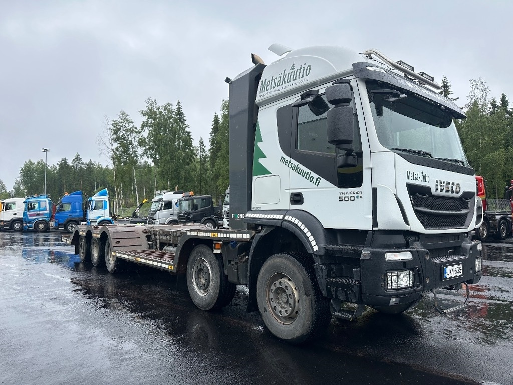 Iveco Trakker AT410T500 10x4 - Log truck: picture 2 Iveco Trakker AT410T500 10x4 - Log truck: picture 2