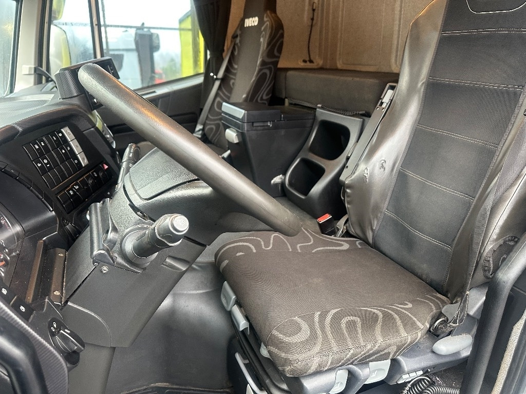 Log truck Iveco Trakker AT410T500 10x4: picture 13 Log truck Iveco Trakker AT410T500 10x4: picture 13