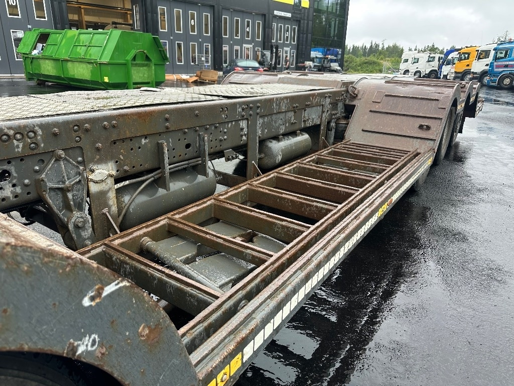 Iveco Trakker AT410T500 10x4 - Log truck: picture 5 Iveco Trakker AT410T500 10x4 - Log truck: picture 5