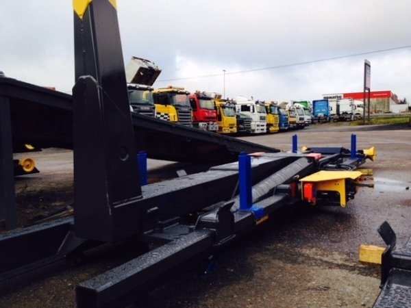 Jimeca Koukkulaite 20t - Hook lift/ Skip loader system: picture 1 Jimeca Koukkulaite 20t - Hook lift/ Skip loader system: picture 1