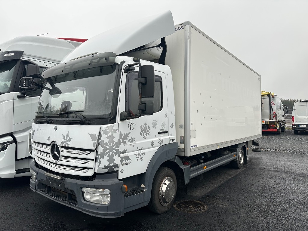 Mercedes-Benz Atego 818 - Refrigerator truck: picture 1 Mercedes-Benz Atego 818 - Refrigerator truck: picture 1