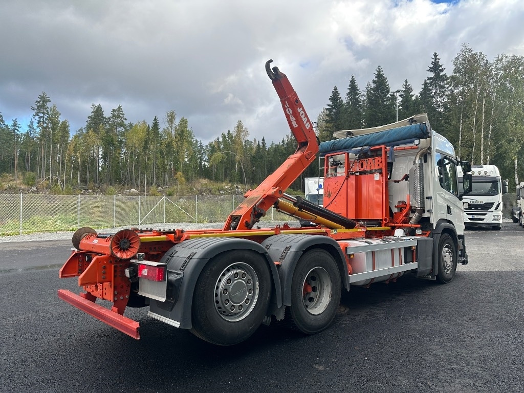 Scania P 370 6x2*4  - Hook lift truck: picture 3 Scania P 370 6x2*4  - Hook lift truck: picture 3