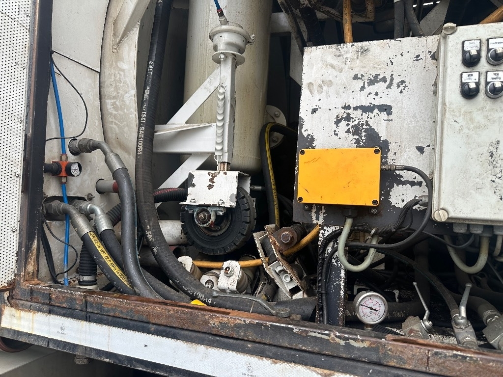 Scania R470 6x2 - Vacuum truck: picture 5 Scania R470 6x2 - Vacuum truck: picture 5