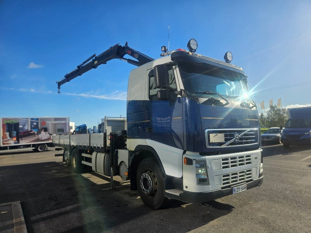 Volvo FH12 6x2 Hiab 166 kympitys 2029 asti  - Crane truck: picture 2 Volvo FH12 6x2 Hiab 166 kympitys 2029 asti  - Crane truck: picture 2
