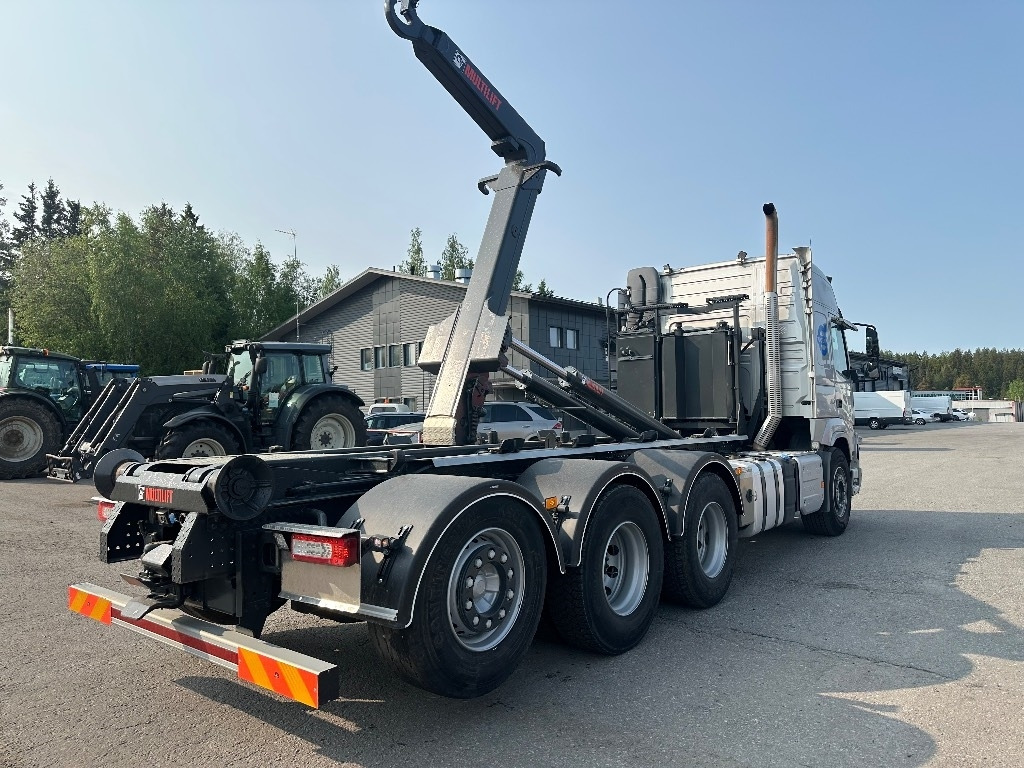 Volvo FMX 510 8x4*4 - Hook lift truck: picture 4 Volvo FMX 510 8x4*4 - Hook lift truck: picture 4