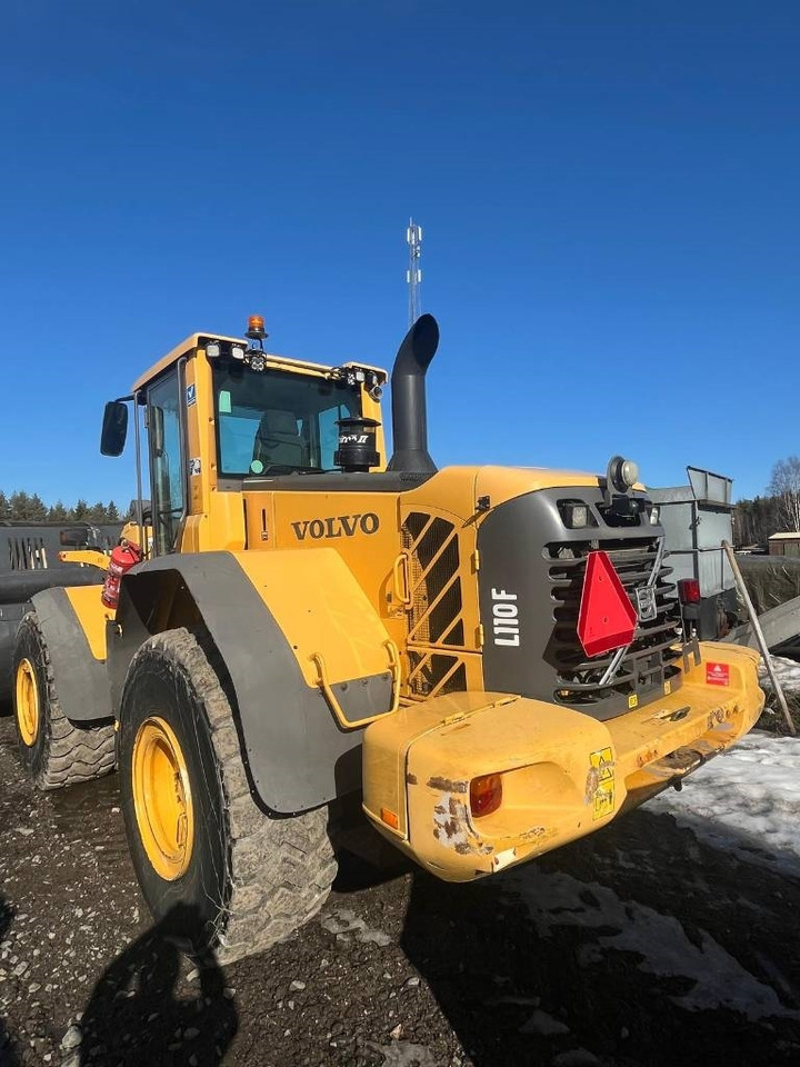 Volvo L 110 F - Wheel loader: picture 2 Volvo L 110 F - Wheel loader: picture 2