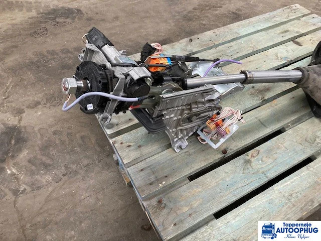 MAN Steering column – MAN 81.46113-6236 - Cab and interior for Truck: picture 2 MAN Steering column – MAN 81.46113-6236 - Cab and interior for Truck: picture 2