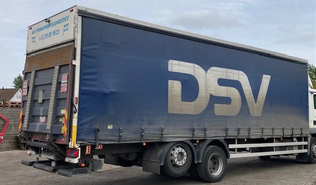 MAN TGM 26.290 6X2/4 - Curtainsider truck: picture 4 MAN TGM 26.290 6X2/4 - Curtainsider truck: picture 4