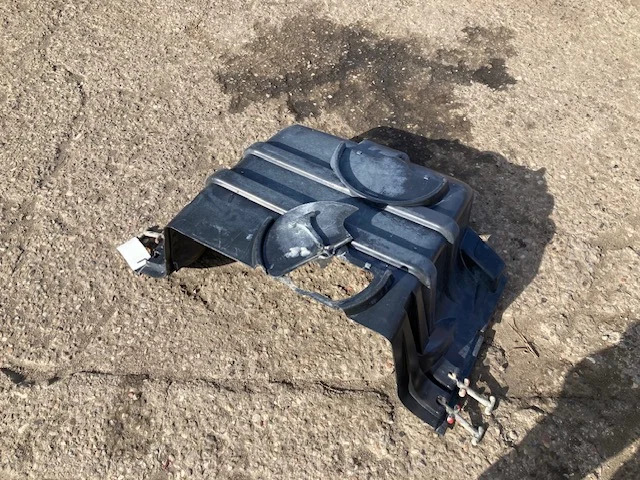 Scania 1373589 – Scania noise shield - Body and exterior for Truck: picture 1 Scania 1373589 – Scania noise shield - Body and exterior for Truck: picture 1