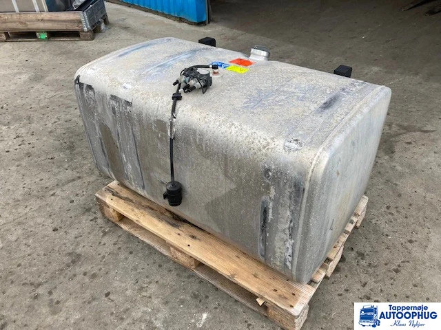 Scania diesel tank 500L Scania 1871190 - Fuel tank for Truck: picture 2 Scania diesel tank 500L Scania 1871190 - Fuel tank for Truck: picture 2
