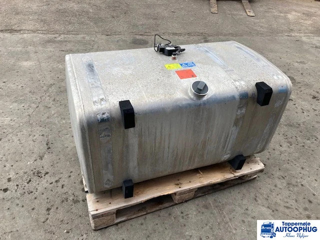 Scania diesel tank 500L Scania 1871190 - Fuel tank for Truck: picture 1 Scania diesel tank 500L Scania 1871190 - Fuel tank for Truck: picture 1