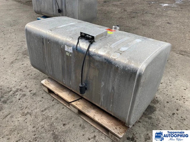 Scania diesel tank 600L Scania 1871191 - Fuel tank for Truck: picture 3 Scania diesel tank 600L Scania 1871191 - Fuel tank for Truck: picture 3
