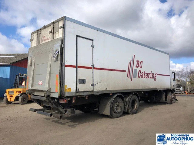 Volvo FM300 6X2 Coolbox - Refrigerator truck: picture 2 Volvo FM300 6X2 Coolbox - Refrigerator truck: picture 2