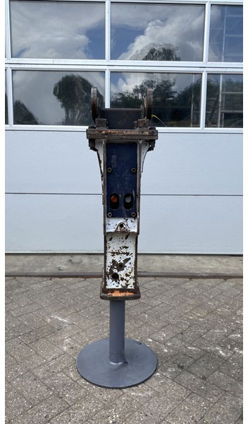 GB 60 - Hydraulic hammer for Construction machinery: picture 2 GB 60 - Hydraulic hammer for Construction machinery: picture 2