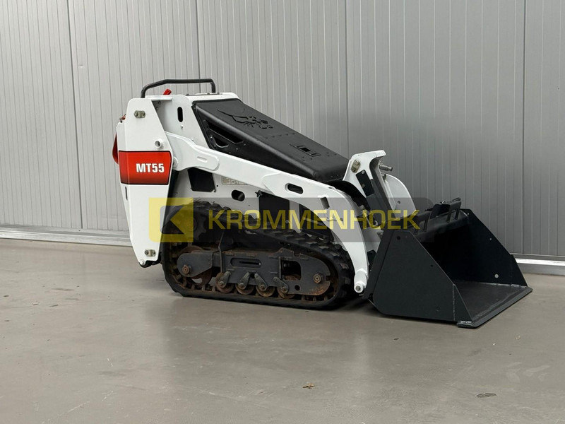 Skid steer loader Bobcat MT 55: picture 6