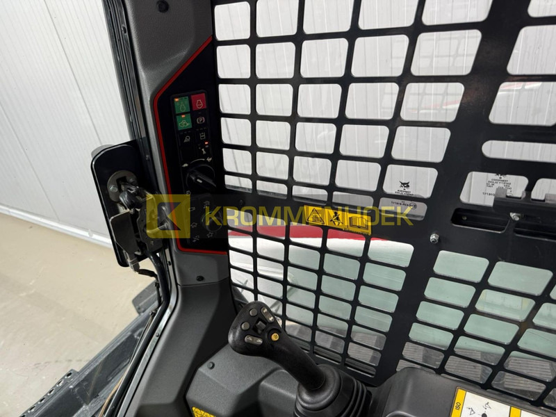 Skid steer loader Bobcat T 76: picture 15