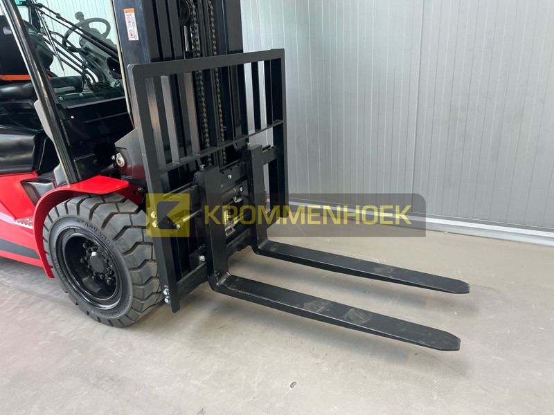 New Diesel forklift Manitou MI 30 D: picture 9