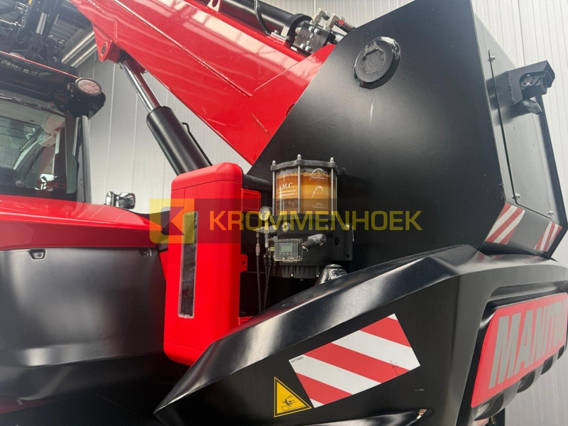 Telescopic handler Manitou MRT 1845: picture 11
