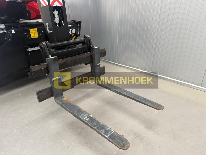 Telescopic handler Manitou MRT 1845: picture 9