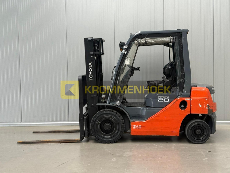 Toyota 02-8FDF20 - Diesel forklift: picture 1 Toyota 02-8FDF20 - Diesel forklift: picture 1