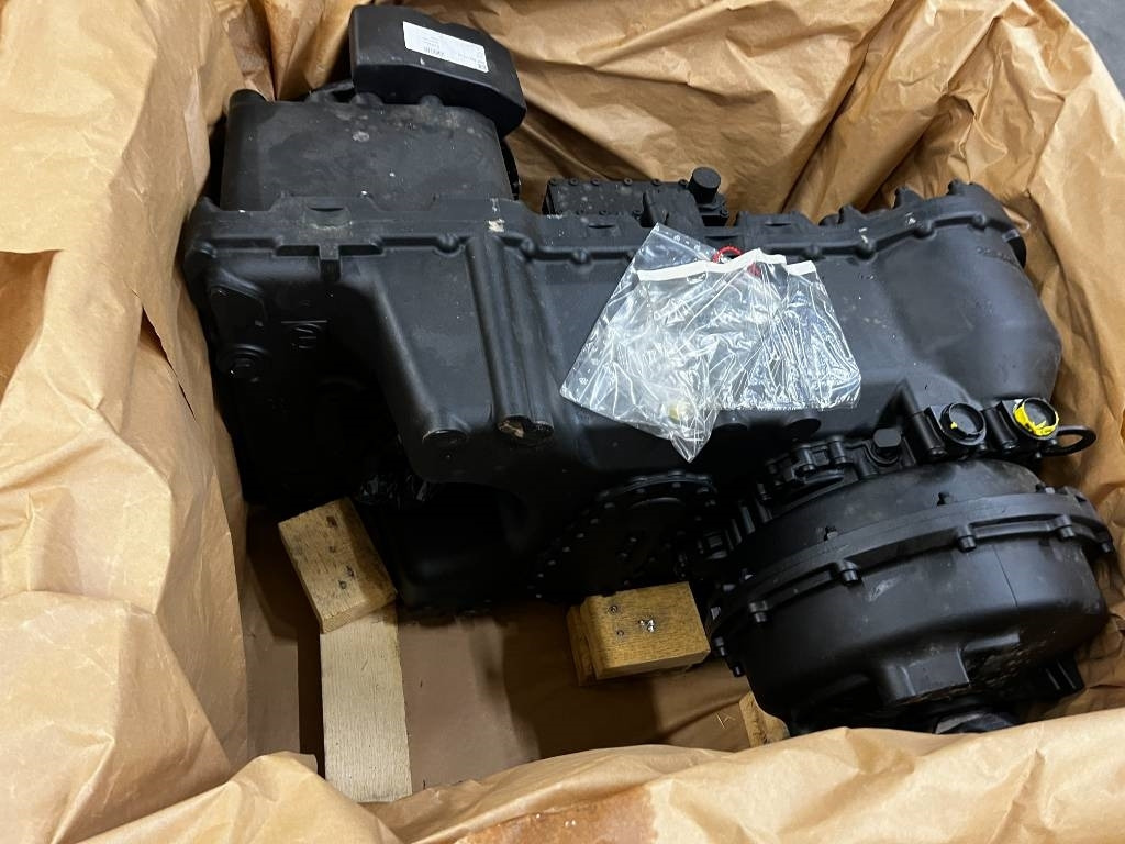 CNH Powershift - CNH / ZF - 4WG210 ZF - Gearbox for Agricultural machinery: picture 3 CNH Powershift - CNH / ZF - 4WG210 ZF - Gearbox for Agricultural machinery: picture 3