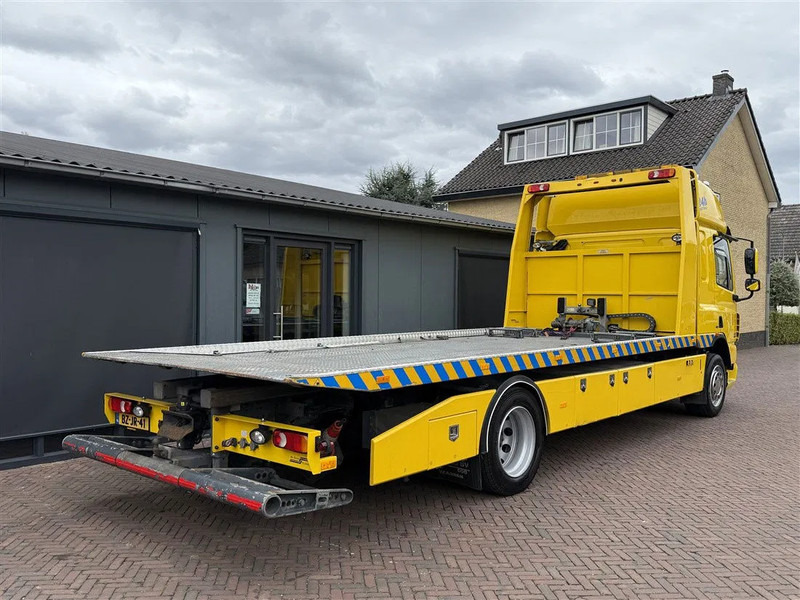 DAF CF 65.300 Towtruck Depannage Lier Brille Sleeper 640x242x104 cm - Tow truck: picture 4 DAF CF 65.300 Towtruck Depannage Lier Brille Sleeper 640x242x104 cm - Tow truck: picture 4