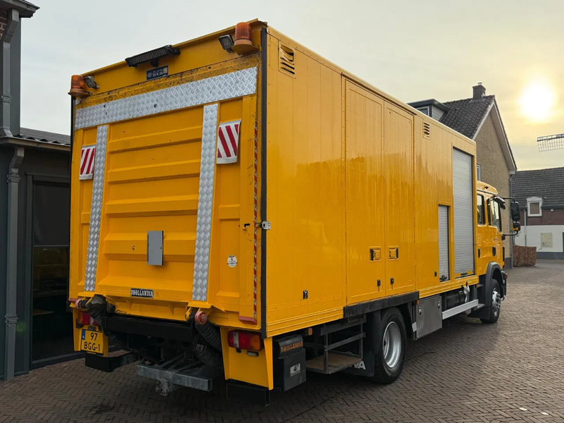 MAN TGM 15.250 Euro 6 CrewCab Agregaat Brandstoftank Watertank - Box truck: picture 4 MAN TGM 15.250 Euro 6 CrewCab Agregaat Brandstoftank Watertank - Box truck: picture 4