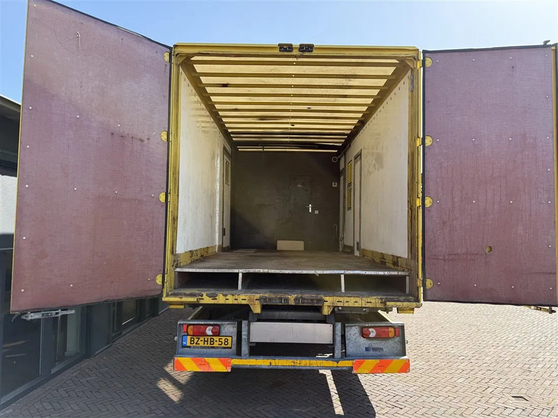 Volvo FL 12.240 Airco 2x bed Douche Heater - Box truck: picture 5 Volvo FL 12.240 Airco 2x bed Douche Heater - Box truck: picture 5