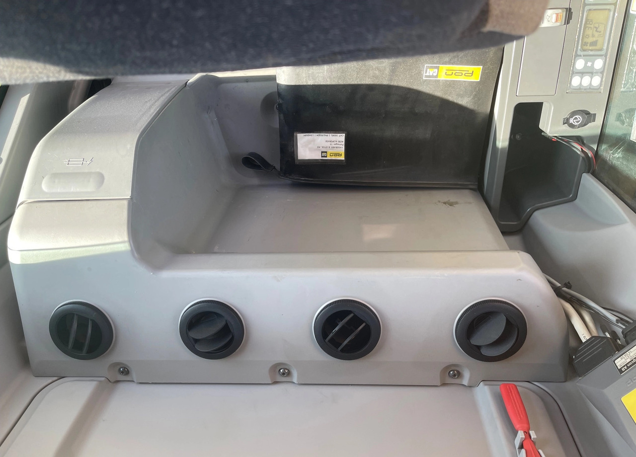 CATERPILLAR 320 EL ROTOTILT SYSTEM GPS LEICA leasing CATERPILLAR 320 EL ROTOTILT SYSTEM GPS LEICA: picture 12
