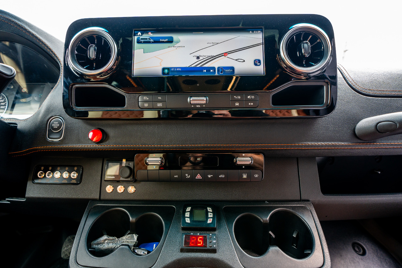 New Minibus, Passenger van MERCEDES-BENZ SPRINTER 519 CDI (MB BUSPERFECT): picture 49