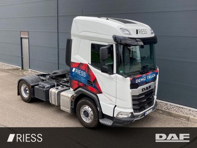 DAF XF 530 FT PXP Alcoa LED Intarder Hydraulik 4x4 - Tractor unit: picture 4 DAF XF 530 FT PXP Alcoa LED Intarder Hydraulik 4x4 - Tractor unit: picture 4