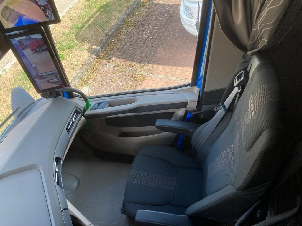 New Tractor unit DAF XG 530 FT Alcoa Intarder Standklima Alcoa Kamera: picture 13