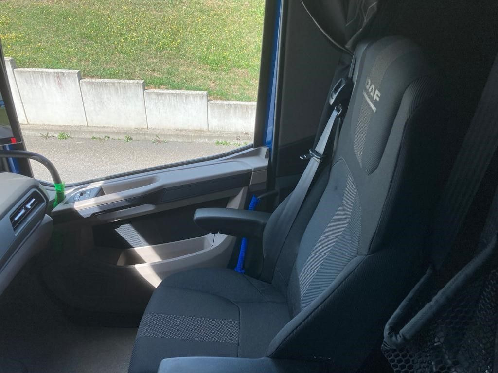 New Tractor unit DAF XG 530 FT Alcoa Intarder Standklima Alcoa Kamera: picture 11